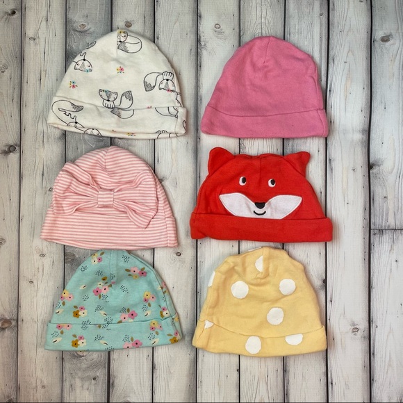 Lot of 6 Newborn Hats - Picture 1 of 1